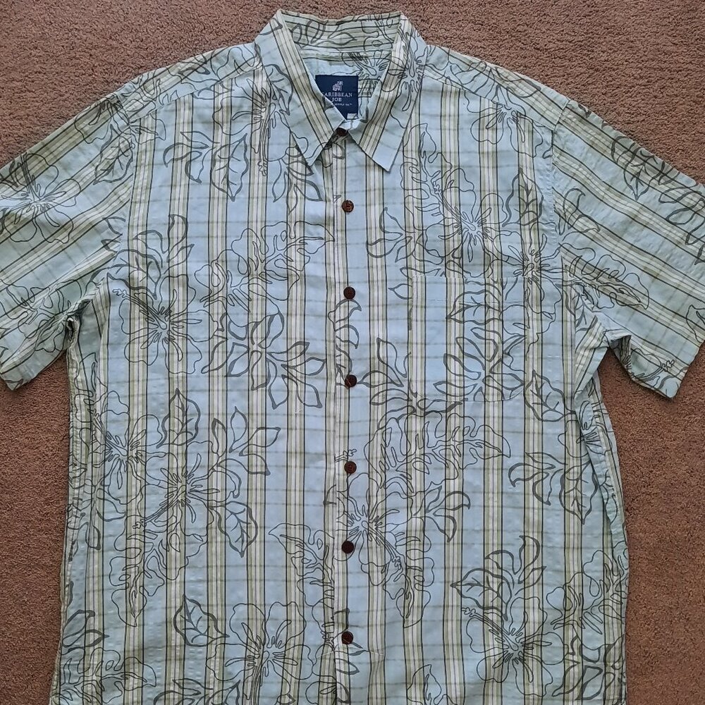 Caribbean Joe Floral Hibiscus Hawaiian Camp Shirt Men's 2XL Short Sleeves XXL